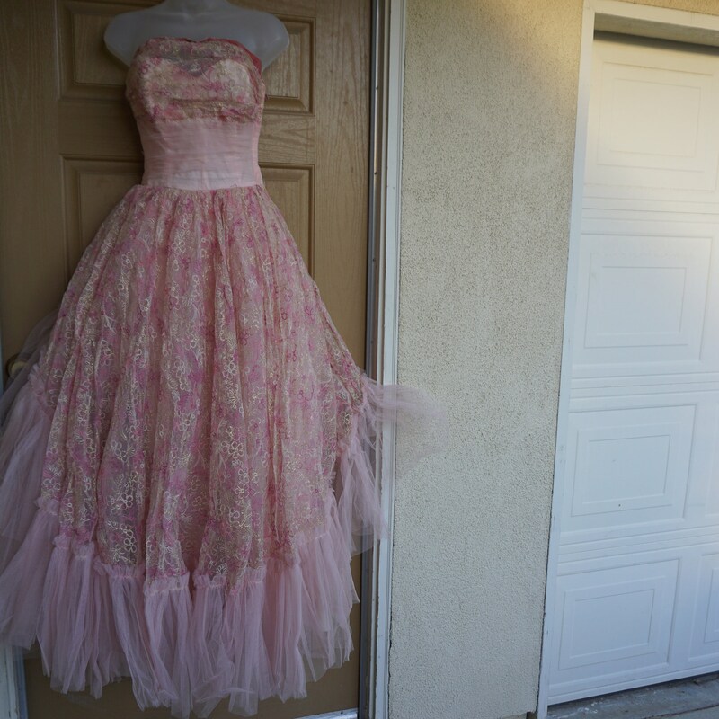 Vintage Tulle Long Prom Dress Sleeveless Bra-Built Evening Gown