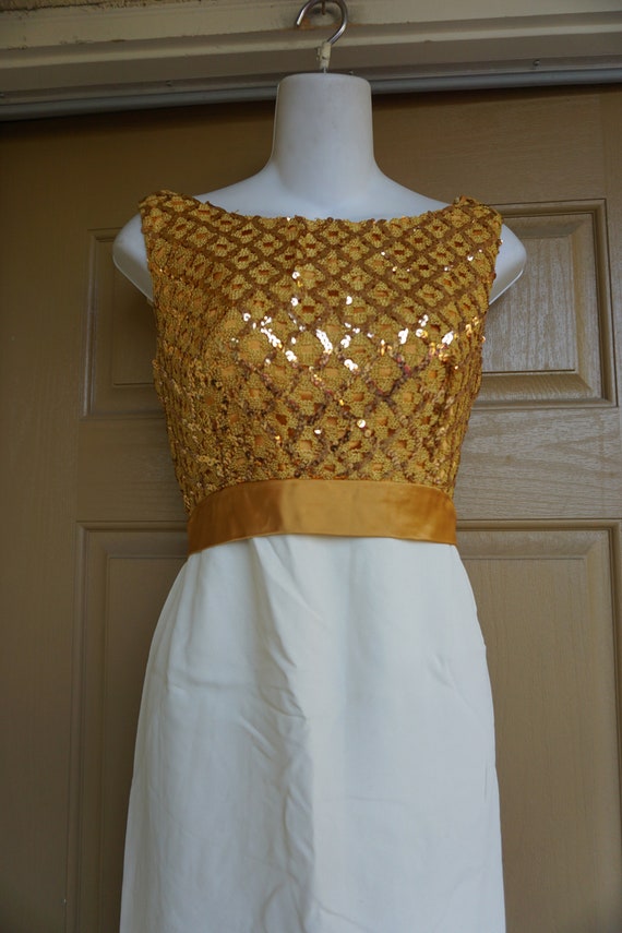 1950s gold sequined Dress size Large - image 2