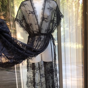 Vintage black lace sexy maxi nightgown plus size XXL romantic open sides