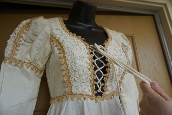 Gunne sax black label size XS prairie lace maxi dr