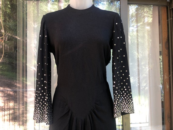 Vintage 1950s black dress with silver sequins on … - image 3