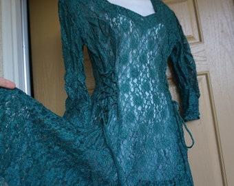 Vintage green short lace dress sheer made by All That Jazz size Small adjustable corset style laces at sides