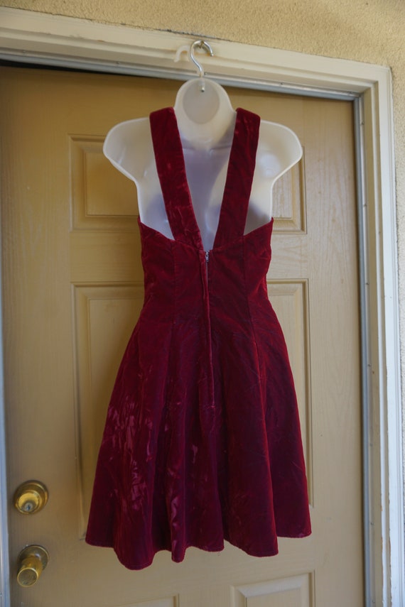 LA Glo Vintage velvet red dress size 5/6 - image 7