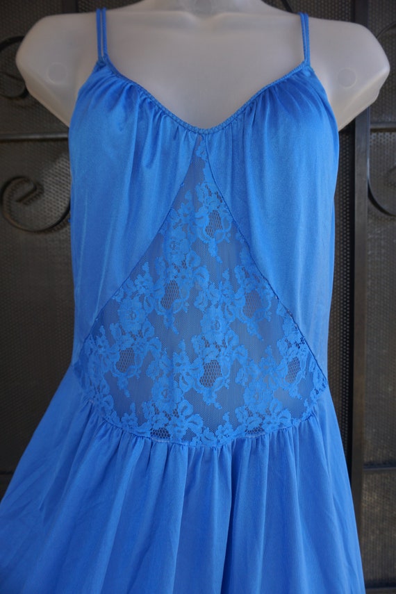 Diane Von Furstenburg Vintage blue long nightgown… - image 2