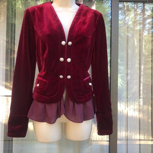 shiny velvety jacket red super soft Size XS layered look burgundy