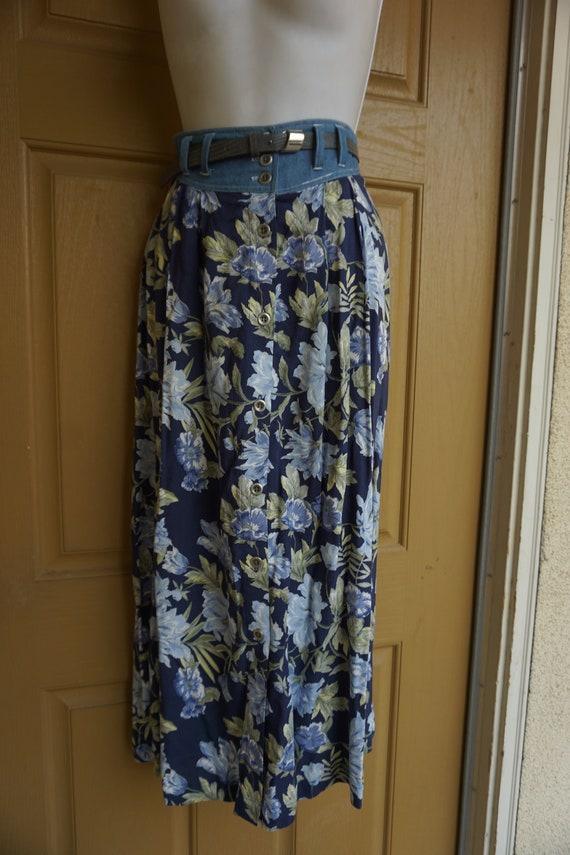 Vintage 80s  90s floral skirt size small - image 2