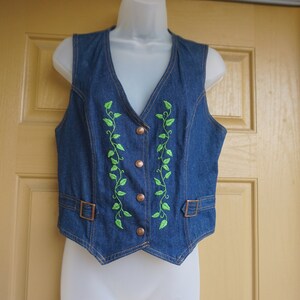 Vintage 70s womens denim jean jacket vest size small / medium 1970s embroidered image 2