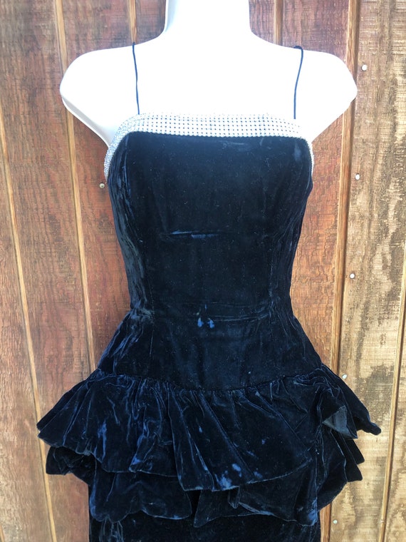 Vintage After Five black velvet peplum dress labe… - image 3
