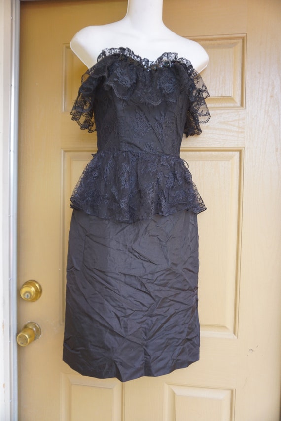 1990s vintage black lace sweetheart dress size sm… - image 3