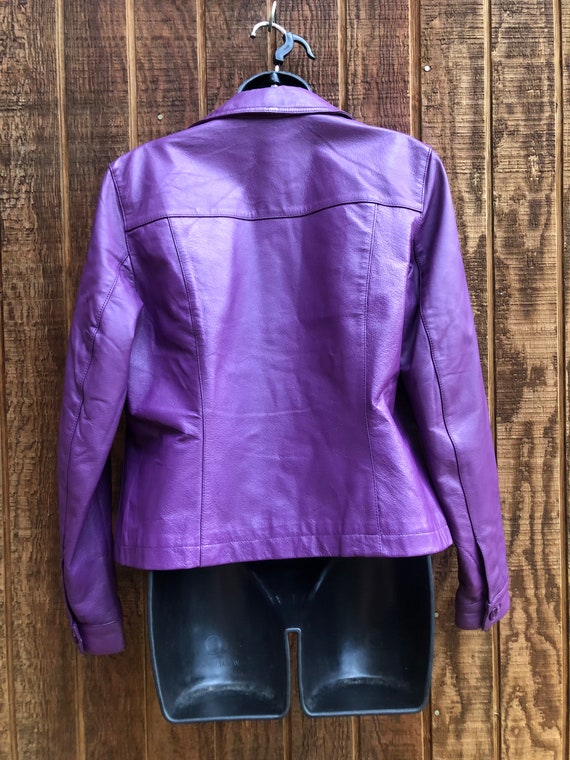 Purple size 8 Newport News Genuine Leather jacket - image 6