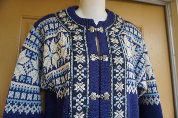 Nordstrikk size 38 small heavy knit sweater jacket