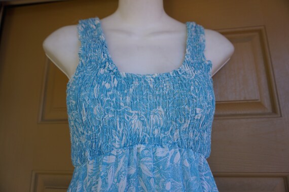 Vintage 70s Jody T blue and white floral size 11 … - image 4