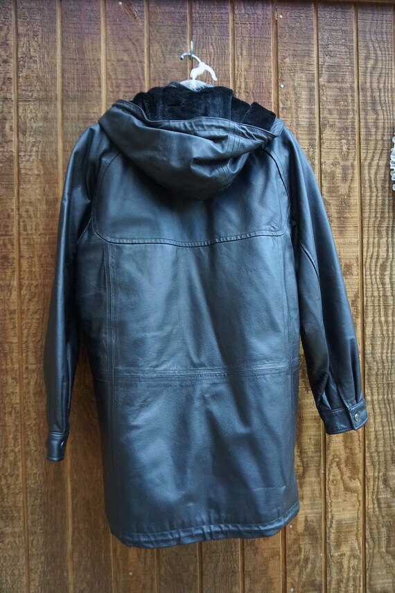 Hooded BROMLEY Collection leather jacket with hood Vi… Gem