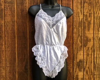 lingerie Size medium white