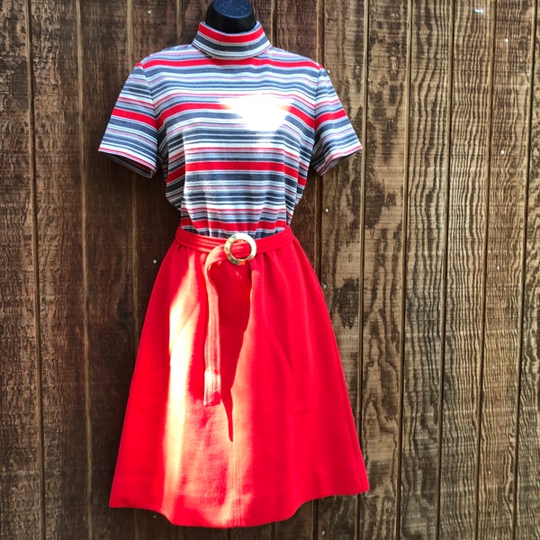 Vintage striped 1970s belted dress size large