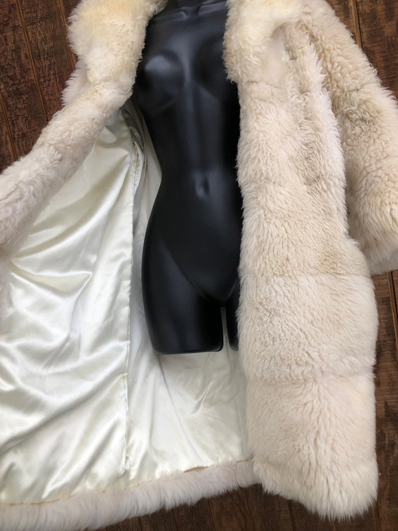 Vintage 60s shearling fur womens coat size medium… - image 3