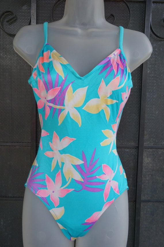 One piece floral bathing suit swim suit swimsuit swim… Gem