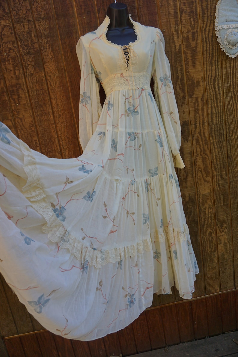 Gunne Sax Size 11 Medium Prairie Lace Maxi Dress Laces up the Front ...
