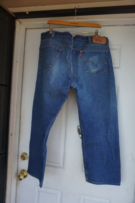 DISTRESSED Levis 501 Mens Denim Jeans 