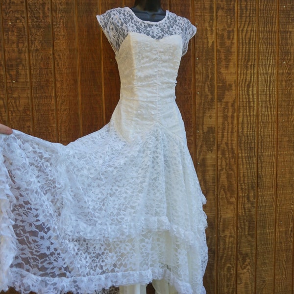 DAMAGED Fredericks of hollywood white lace dress size 9/10