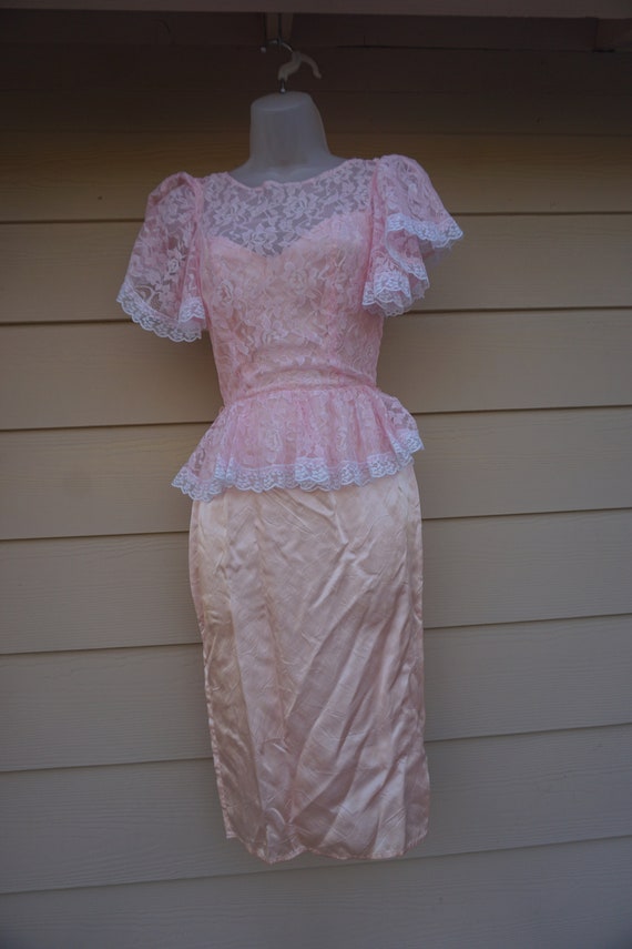 Gunne Sax Dress pastel pink Lace Overlay size 3 - image 3