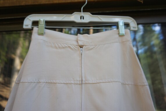 CHANEL BOUTIQUE beige skirt designer small - image 7