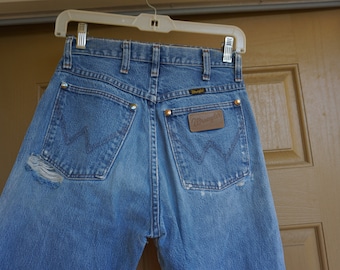DISTRESSED Vintage 1980s small size labeled 5 fits smaller ultra high waisted acid washed wrangler jeans