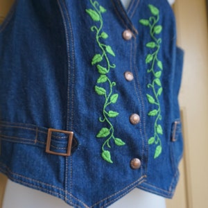 Vintage 70s womens denim jean jacket vest size small / medium 1970s embroidered image 4