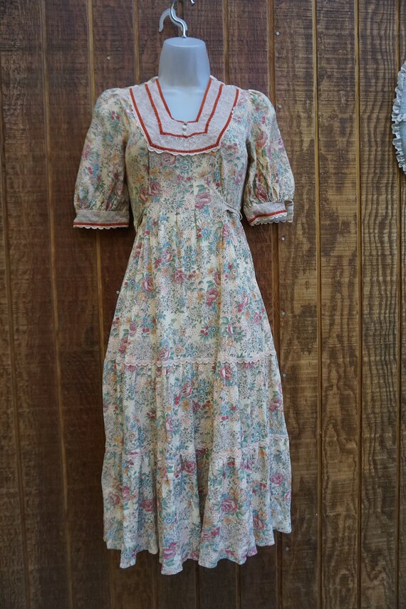 Vtg 1980s short sleeve dress size medium floral p… - image 2