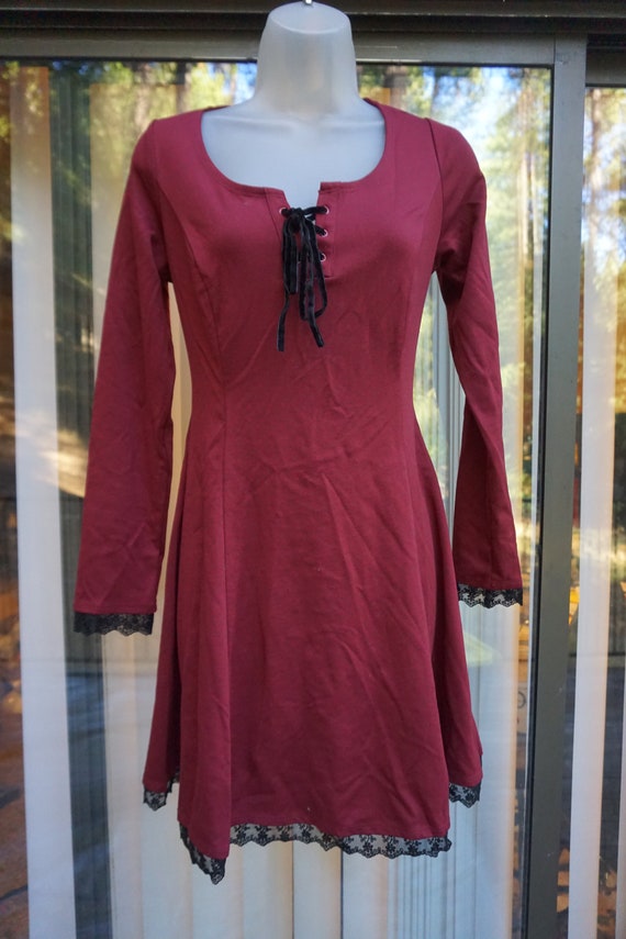 Hot Topic Burgundy Stretchy Dress Size Medium With Laces at the Bust and  Back of Waist - Etsy