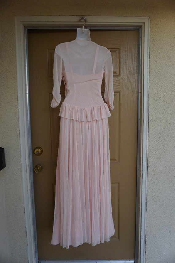 Large 1930s or 40s dress with side metal hook eye… - image 7
