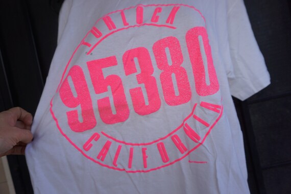 Single stitch 95830 Turlock California 90s single stitch Tshirt 90s 1990s 90210