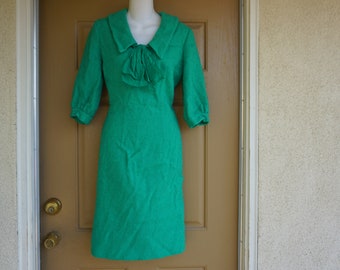 Vintage 1950s L green dress 1950s mid century back metal zipper belt wool