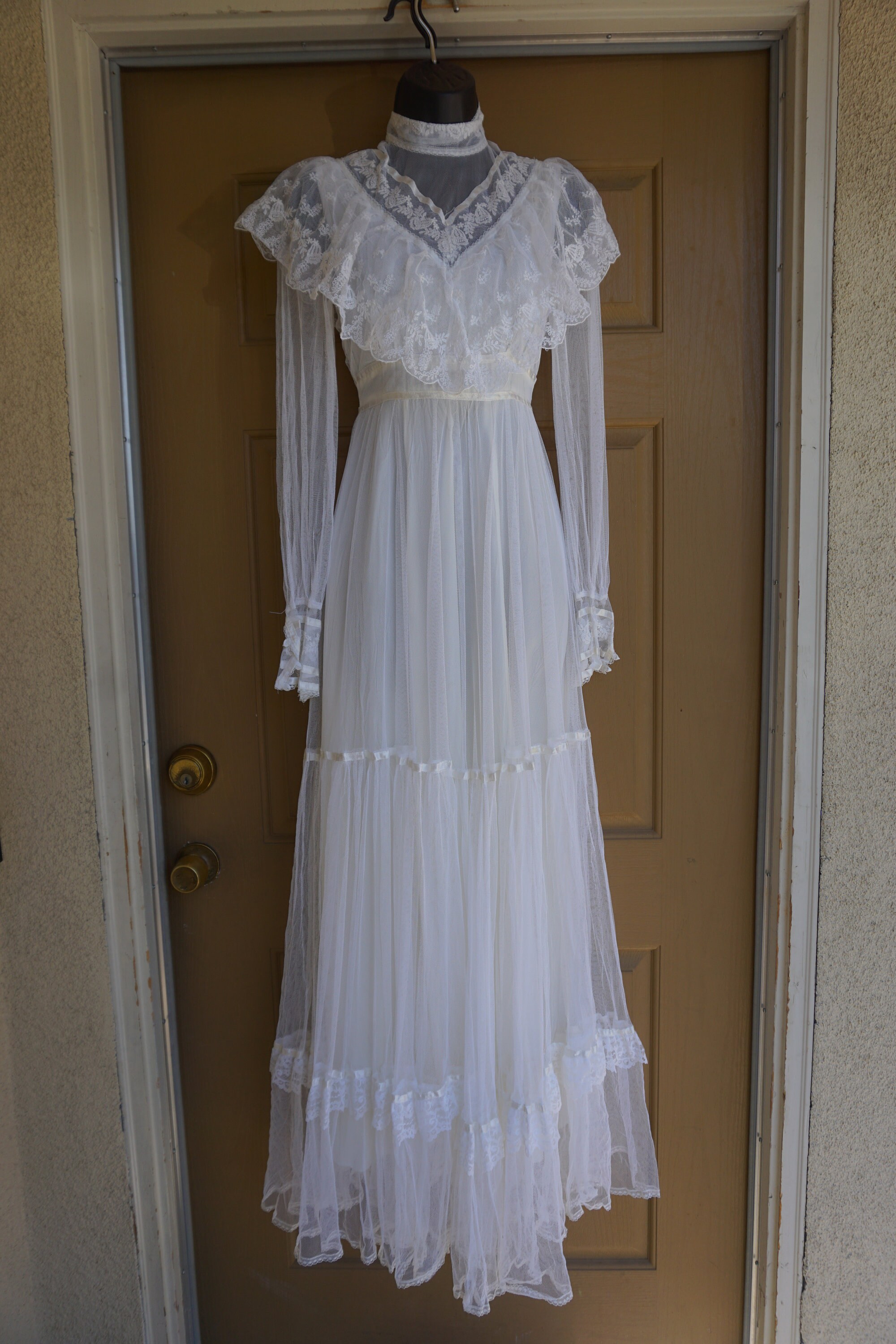 Gunne Sax Bridal Wedding Gown Size 7 Small White Prairie Dress Lace ...