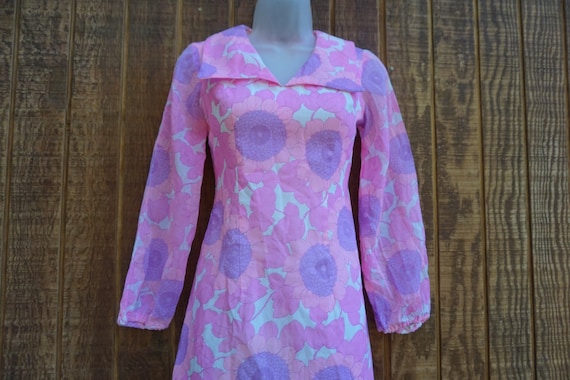 Vintage mini dress pink long sleeve floral short … - image 3