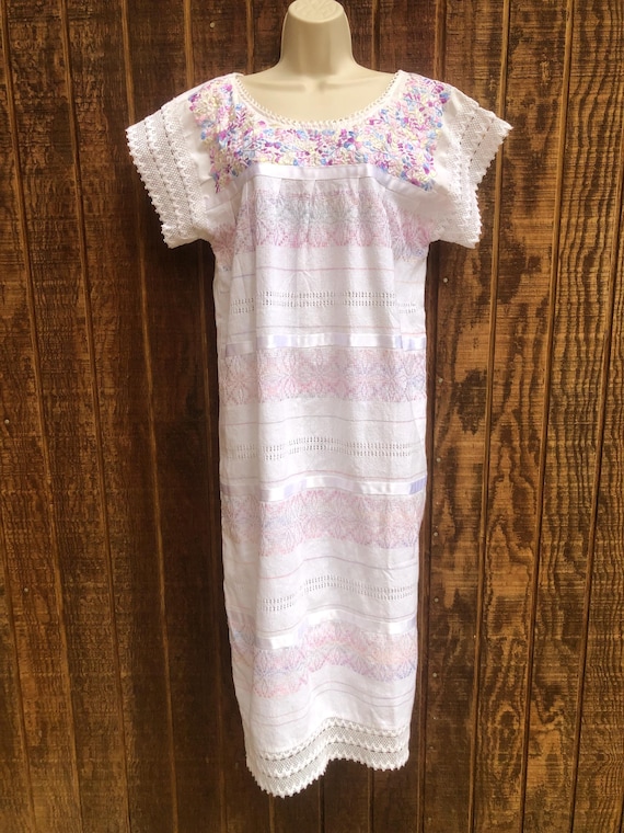 Embroidered Floral Festival Mexico Medium Large Tent Dress Extra