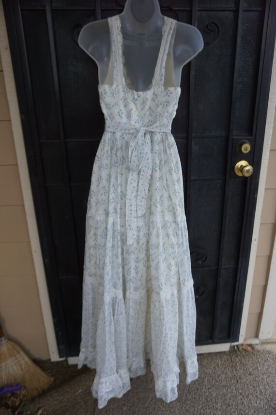 Gunne sax size 7 small prairie lace maxi dress corset… - Gem