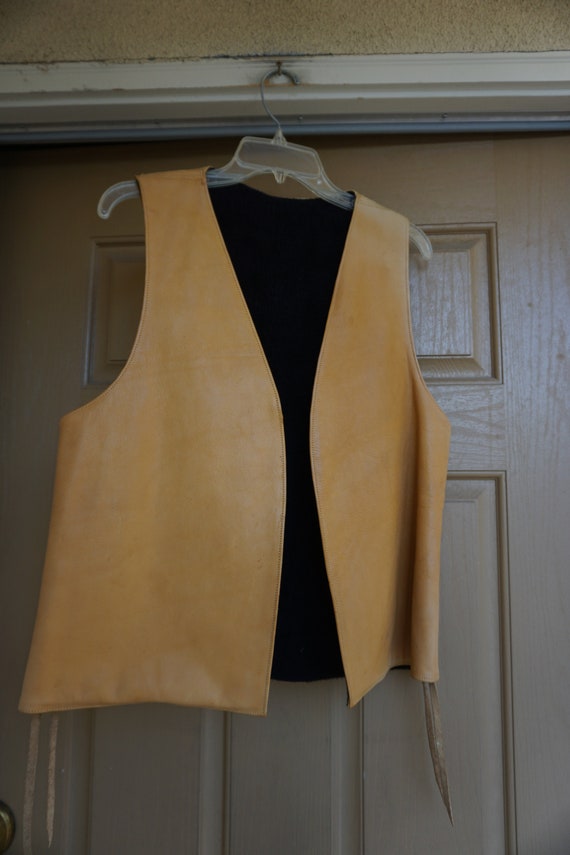 Vintage insulated leather vest with tie sides men… - image 2