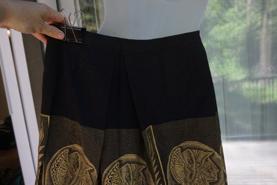 Vintage gold and black skirt size medium - image 10