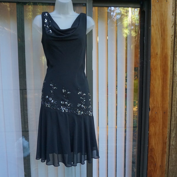 XSCAPE by Joanna Chen vintage size 4P black party dress high fashion women's clothing 1980s 80s beaded