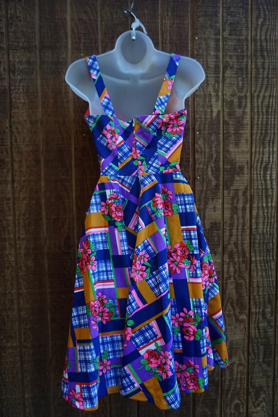 Vintage 1970s or 80s short sun dress 70s sundress - image 8