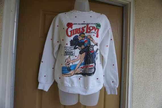 1982 DC Comic Girls Love Stories sweatshirt 1980s… - image 3