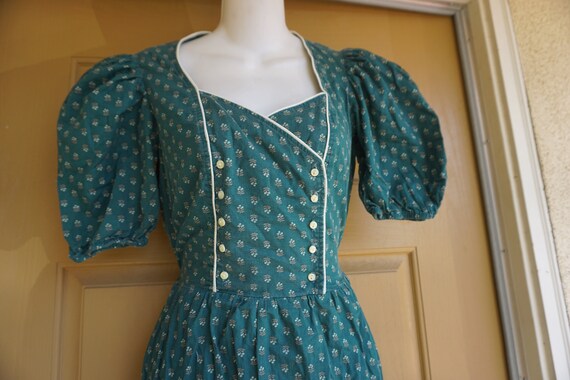 Vtg 1980s short sleeve dress size 7 small- medium… - image 5