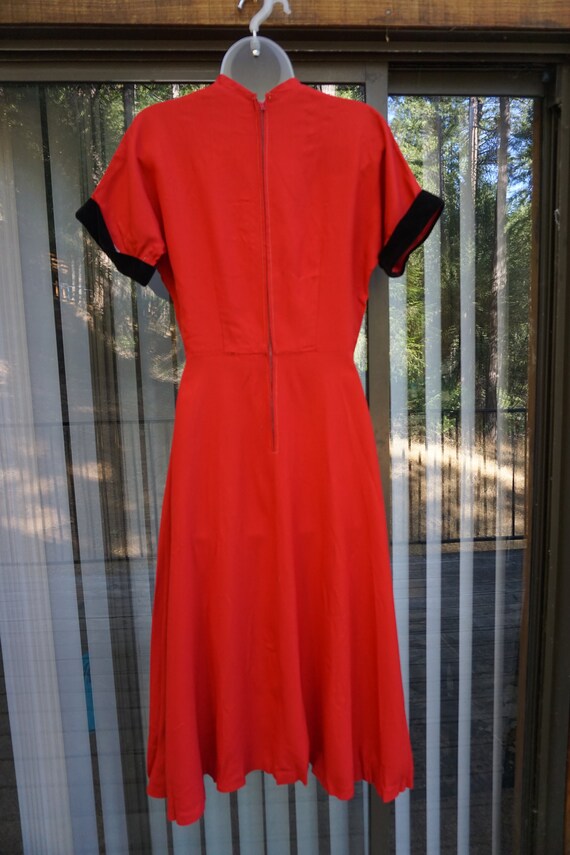 Vintage 1950s small red dress 50s - image 9