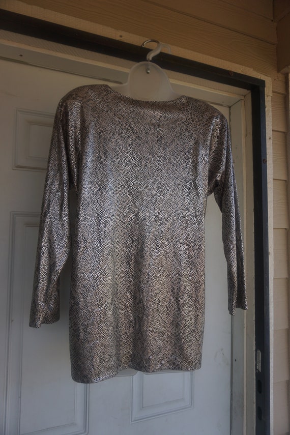 Medium 1980s Blouse with shoulder pads metallic s… - image 7