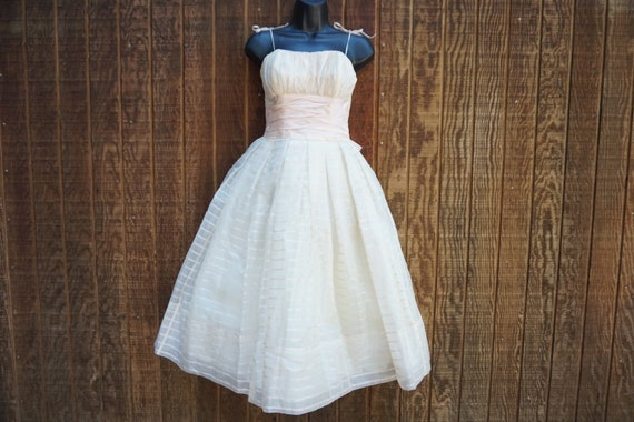 50s Vintage pastel pink striped 1950s tulle short… - image 1