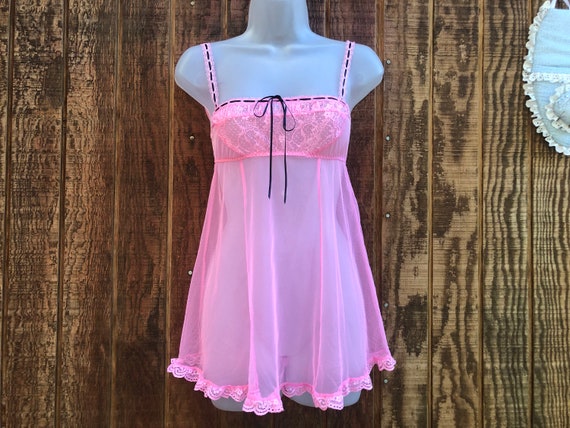 Victoria's Secret Size XS Pink Baby Doll Lingerie Sexy Short Sexy Nightgown  Night Gown 