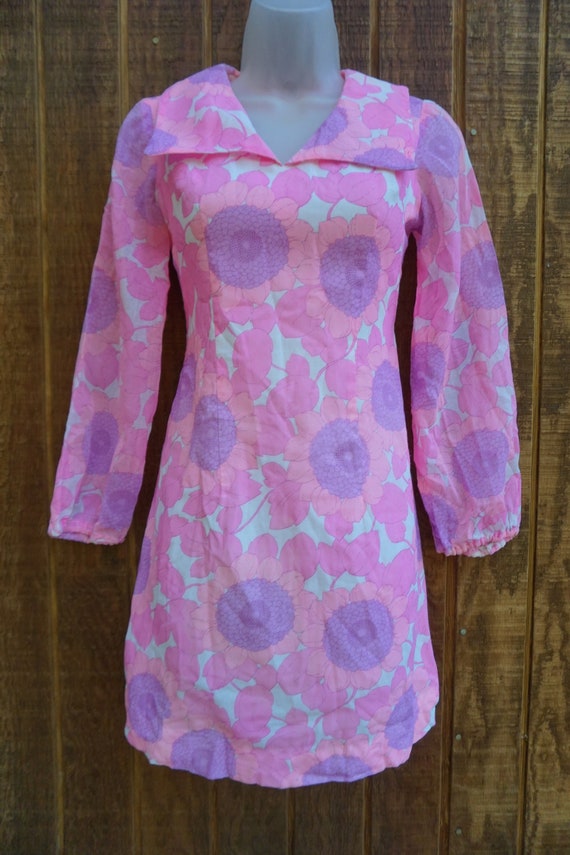 Vintage mini dress pink long sleeve floral short … - image 5