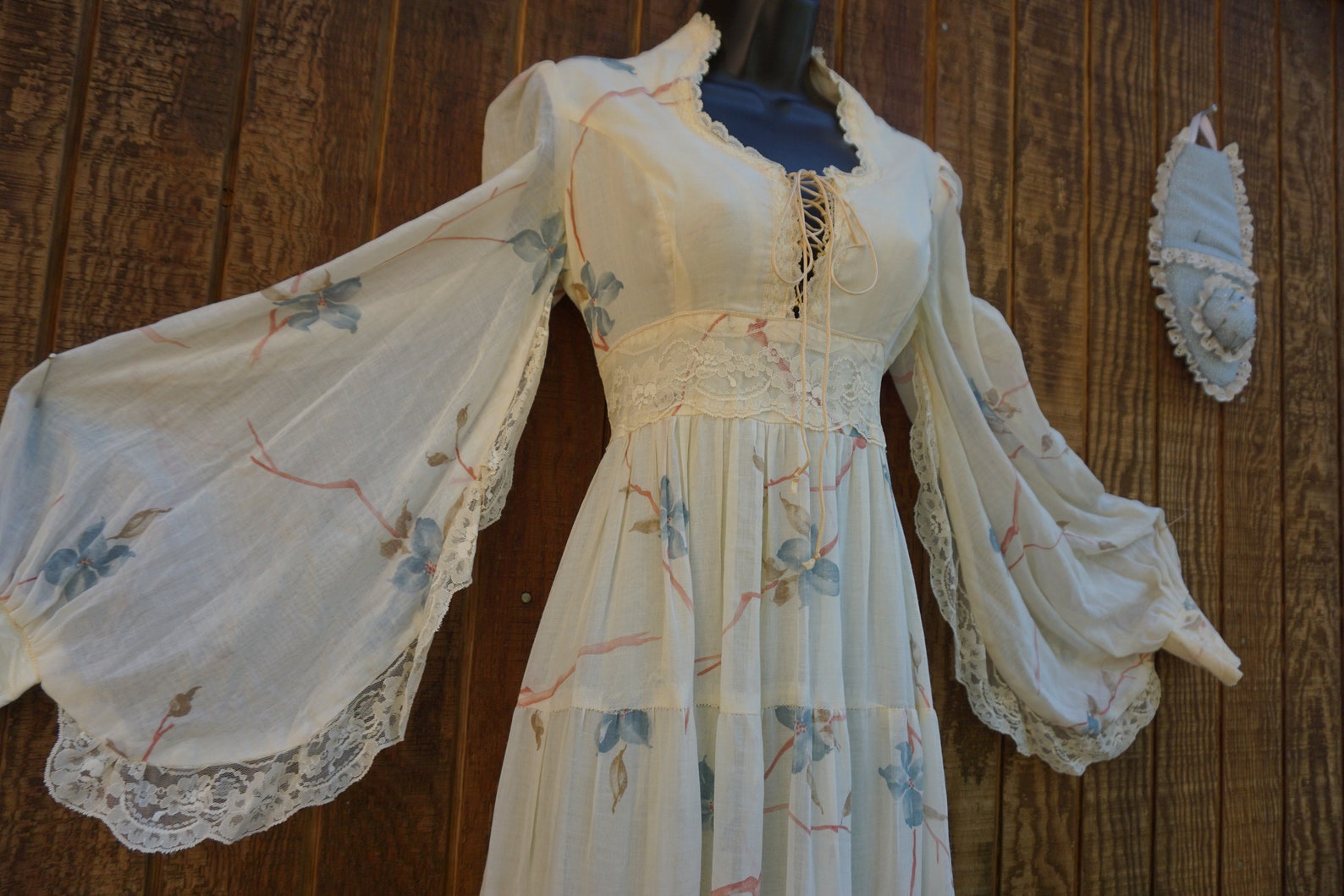 Gunne Sax Size 11 Medium Prairie Lace Maxi Dress Laces up the Front ...