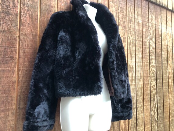 Vintage 60s shearling fur womens coat size small … - image 5